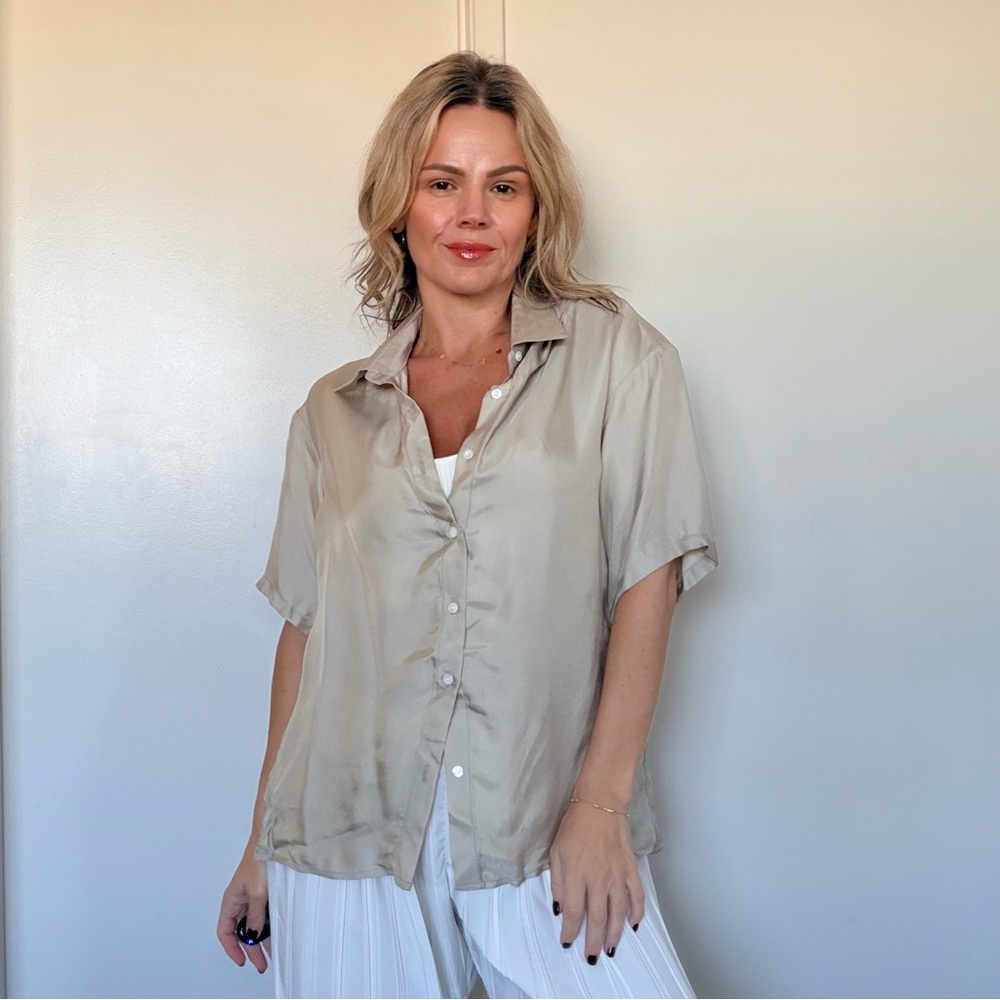 Almina Concept Silky Satin Short Sleeve
